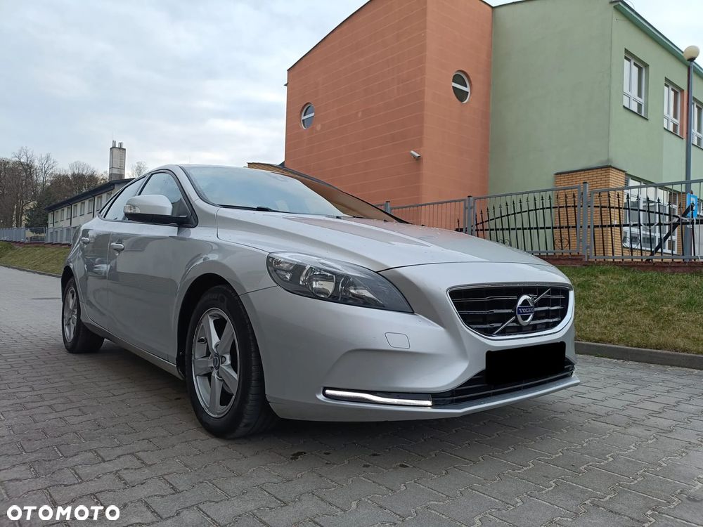 Volvo V40 D2 Kinetic - 24