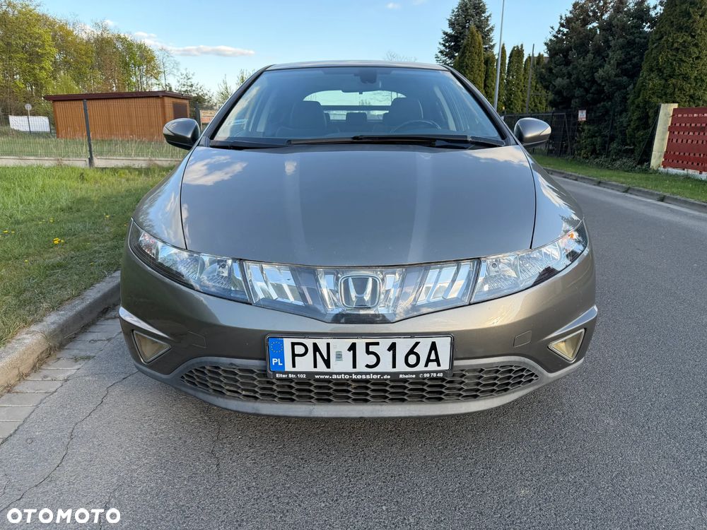 Honda Civic 1.8i-VTEC 50 Jahre Edition - 10