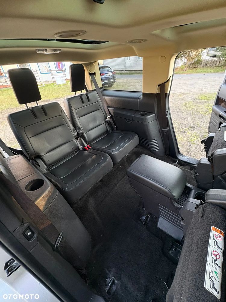 Ford Flex - 17