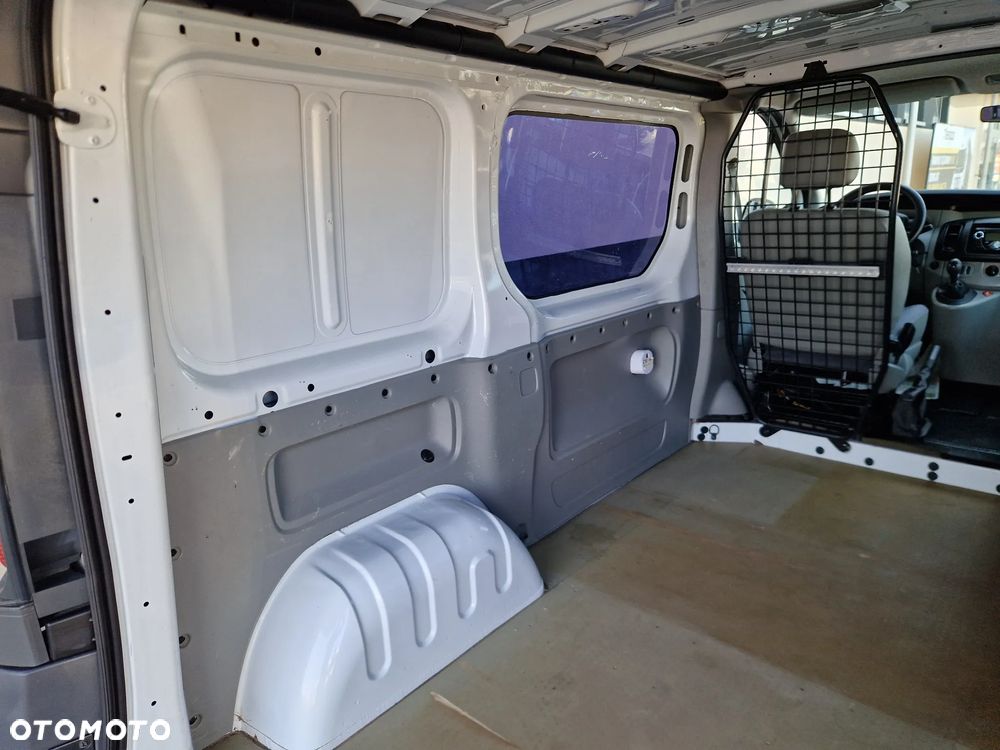 Renault TRAFIC - 28