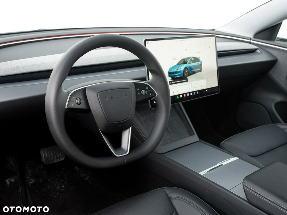 Tesla Model 3 - 7