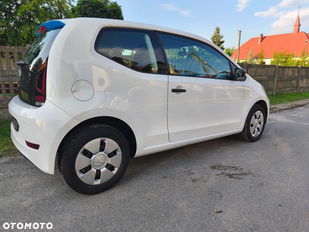 Volkswagen up! club - 19