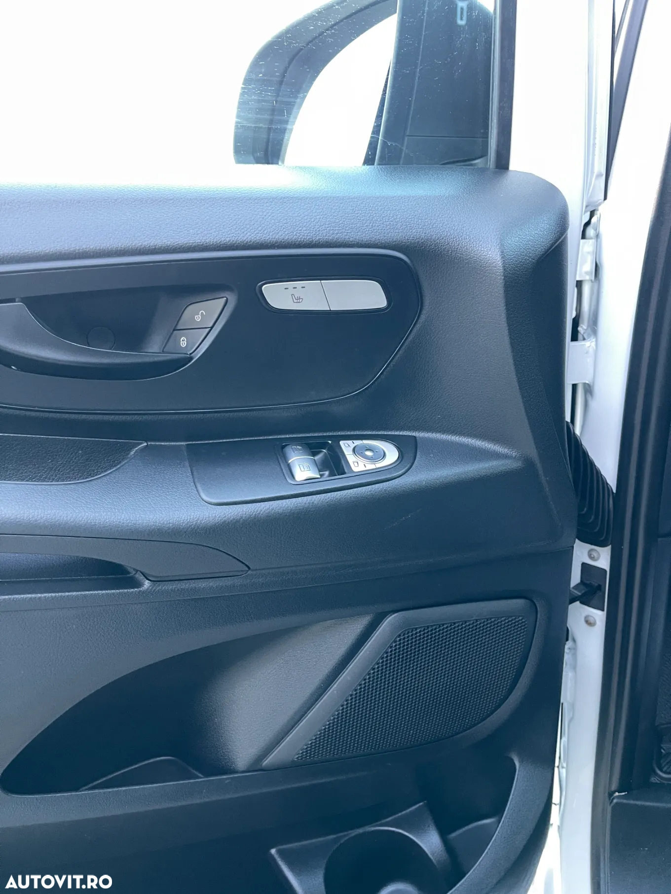 Mercedes-Benz Vito 111CDI LUNG USI SPATE - 30