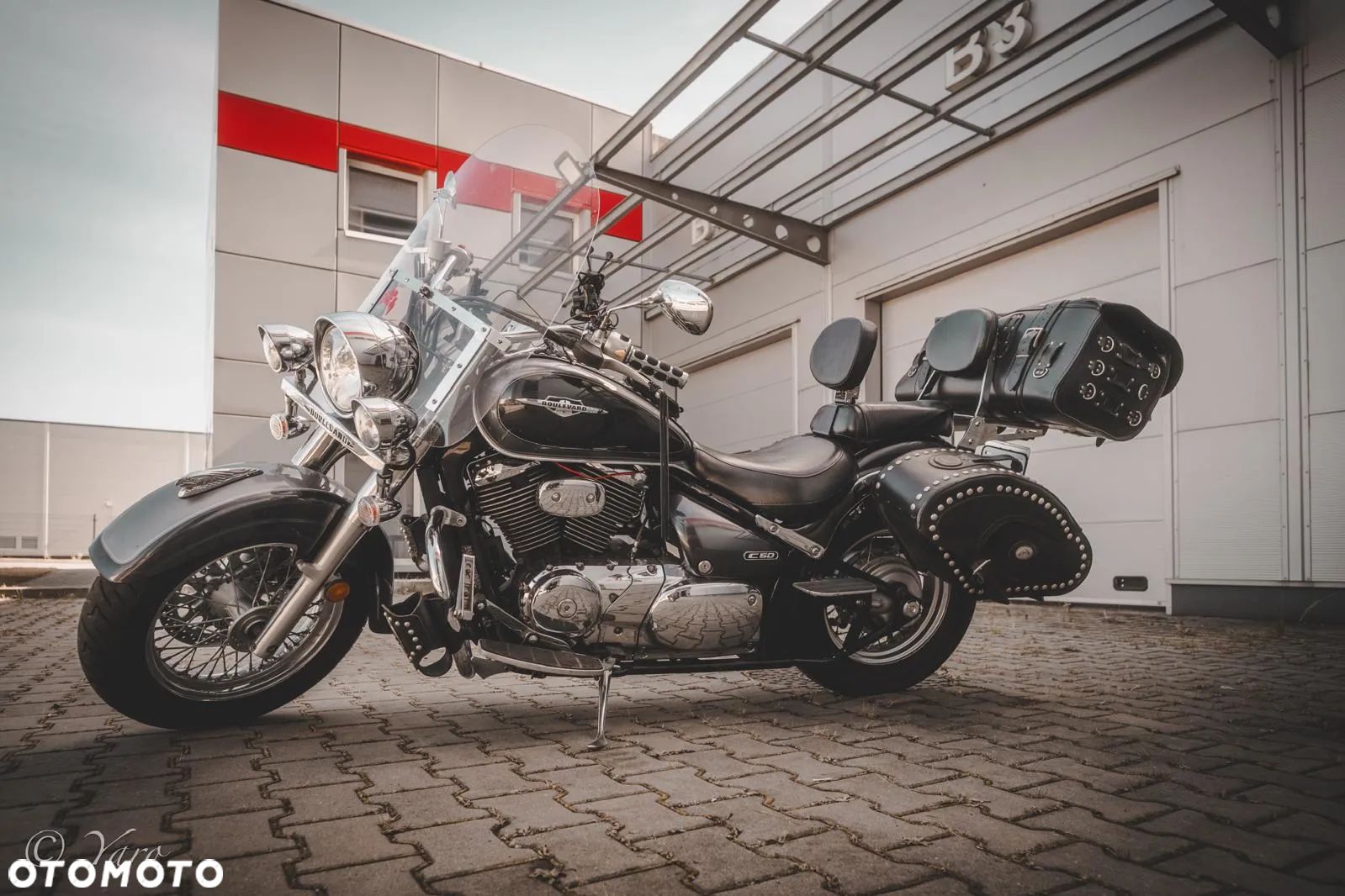 Suzuki VL 800 Volusia - Boulevard C50 - 1
