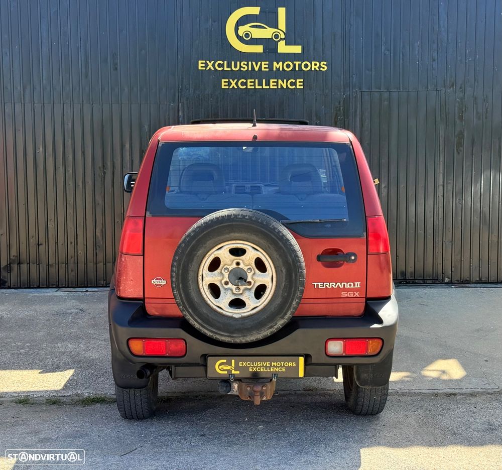 Nissan Terrano II 2.7 SGX - 7