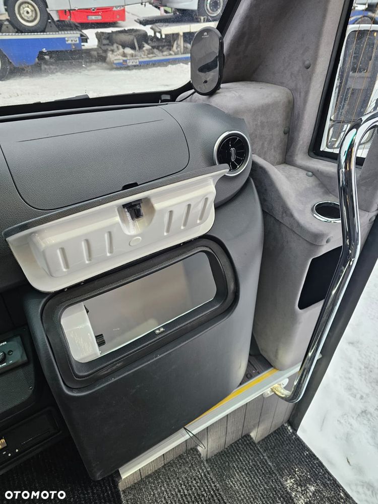 Mercedes-Benz Sprinter 519 ŻAK - 21