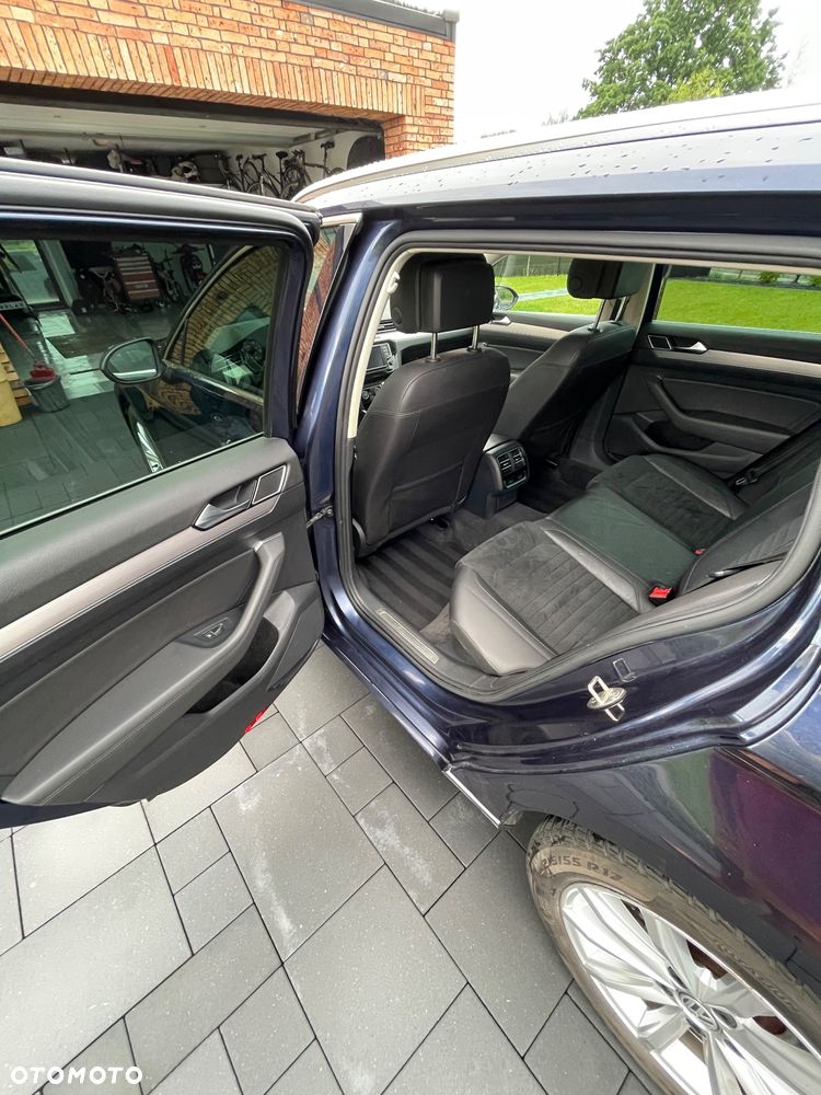 Volkswagen Passat 1.6 TDI BMT Comfortline - 15