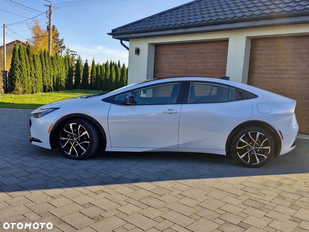 Toyota Prius - 6