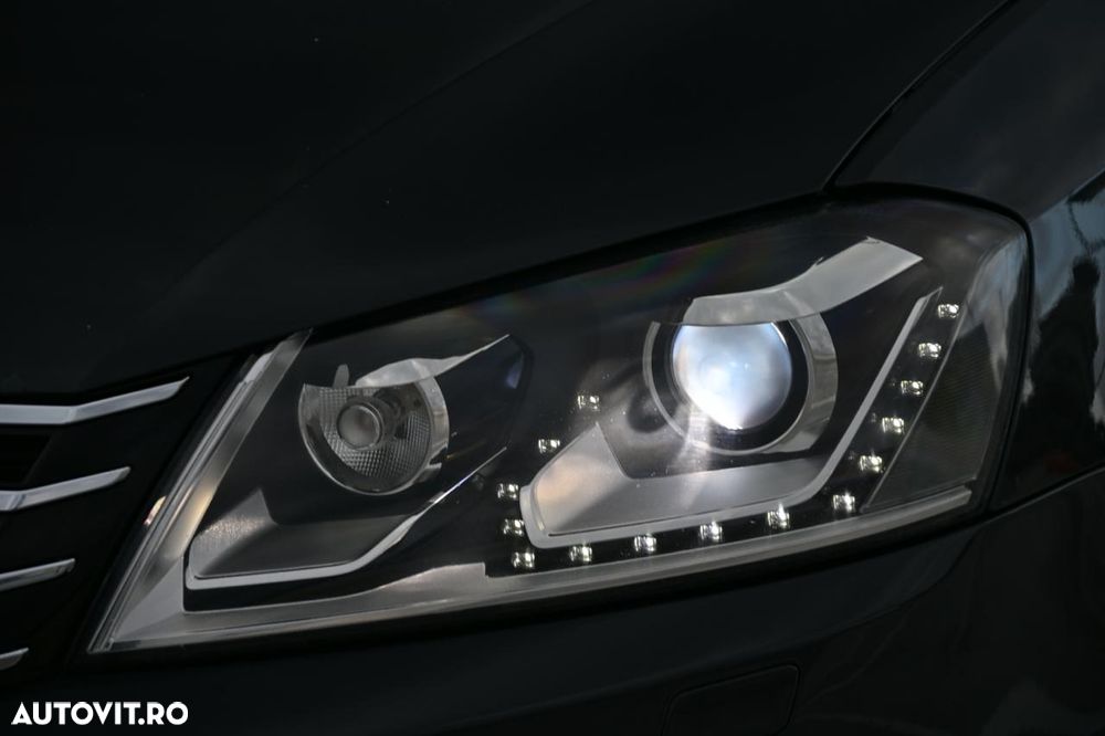 Volkswagen Passat Variant 2.0 TDI DSG BlueMotion Technology Comfortline - 27