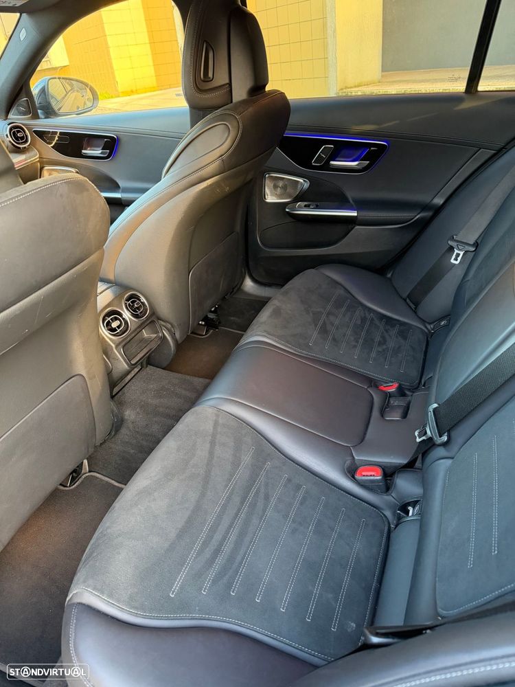 Mercedes-Benz C 300 e AMG Line — fotografia 15