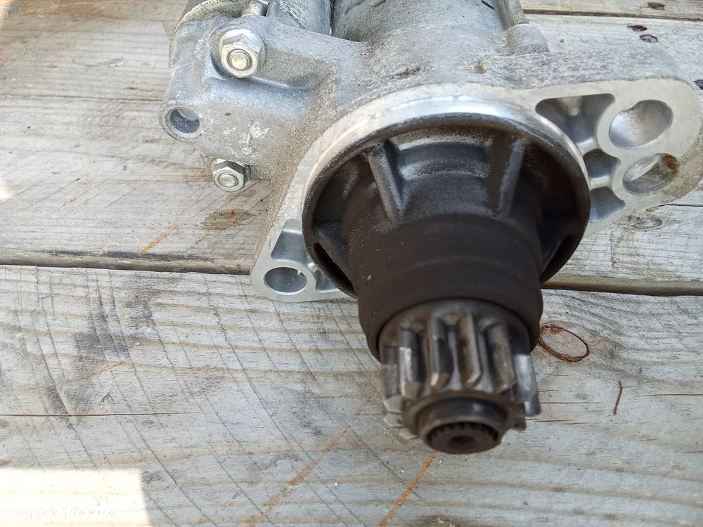 VW  Seat Skoda  rozrusznik 02M911024J - 3