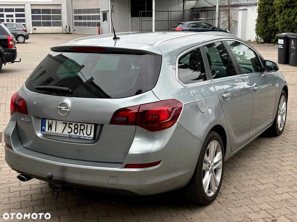Opel Astra 1.4 Turbo Color Edition - 3