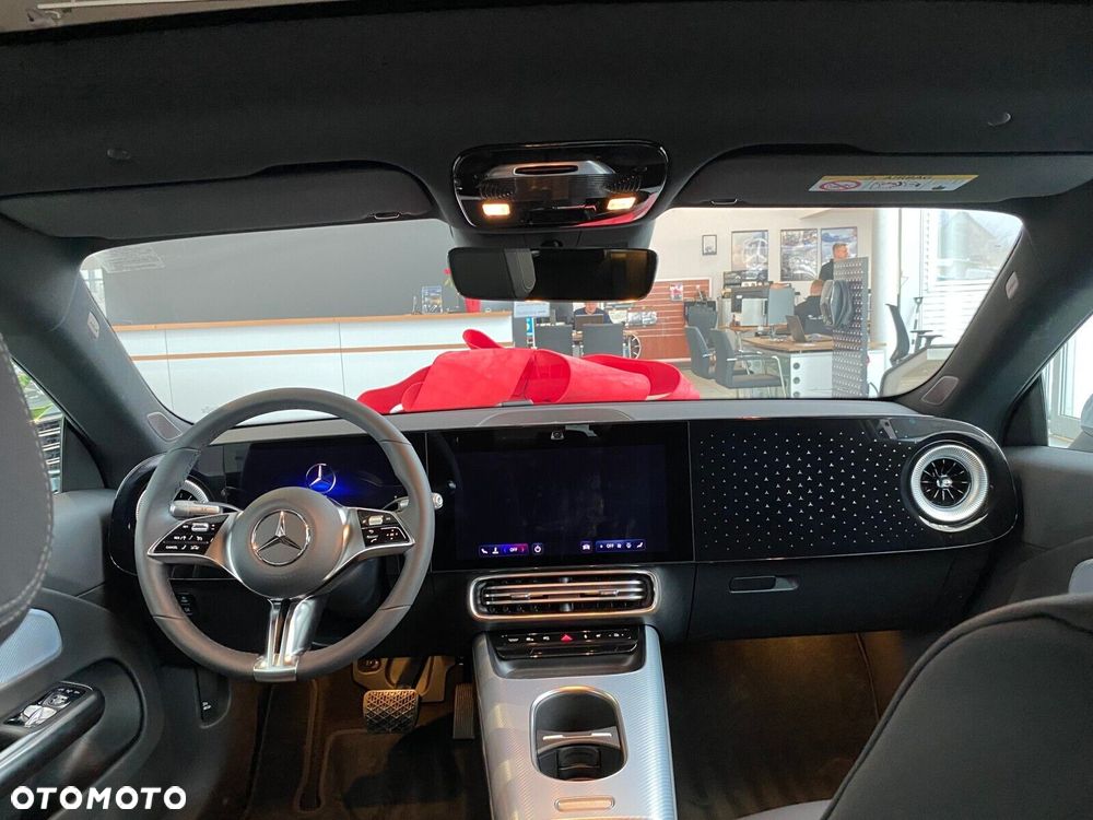 Mercedes-Benz CLA - 25