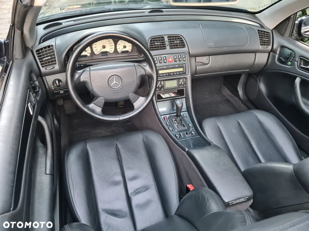 Mercedes-Benz CLK - 18