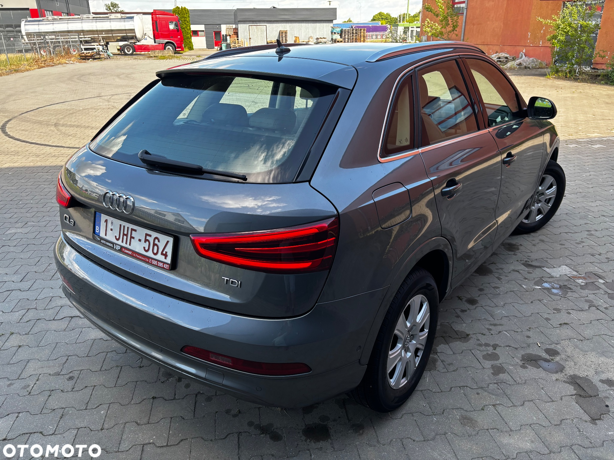 Audi Q3 2.0 TDI - 6