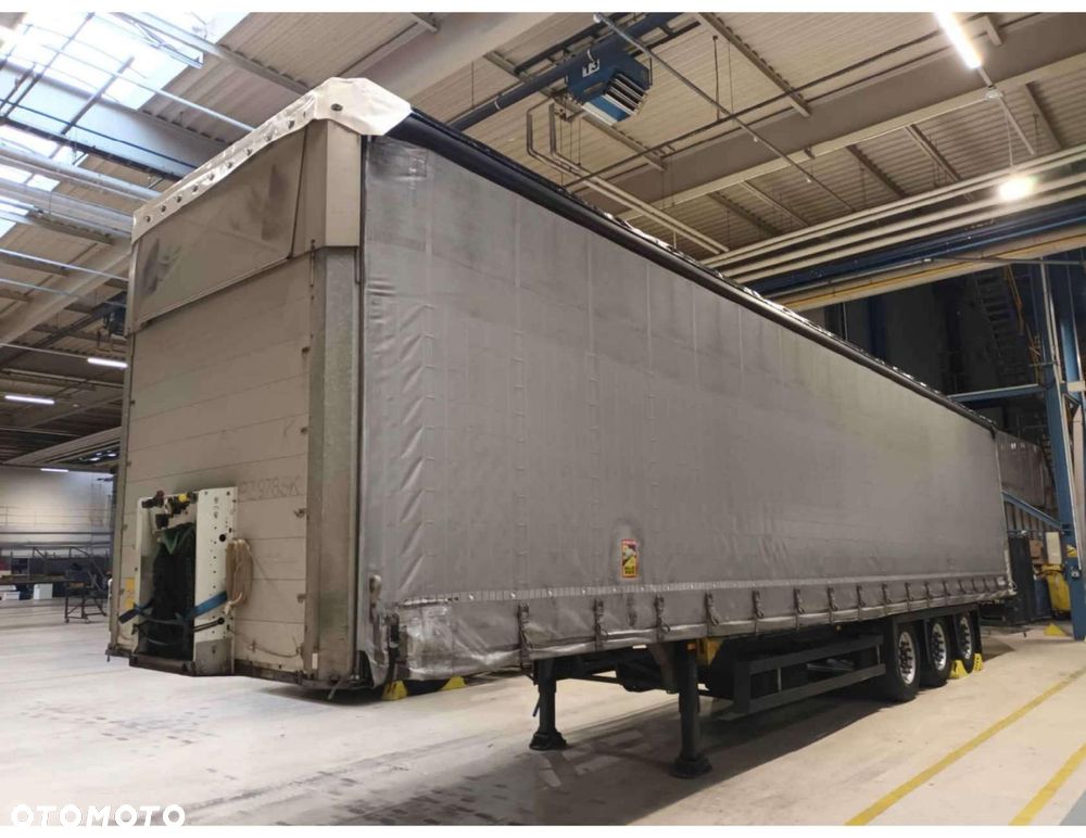 Schmitz Cargobull SCS24/L Varios - 2