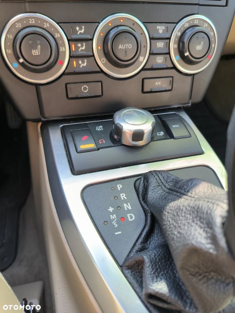 Land Rover Freelander II 3.2 i6 HSE - 25