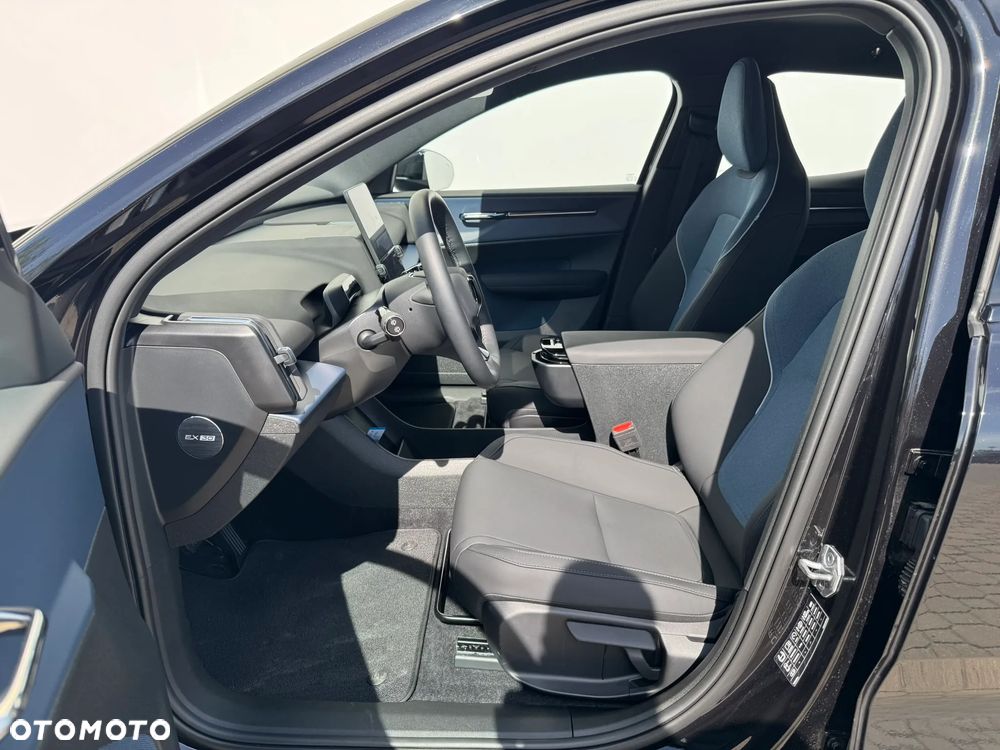 Volvo EX30 51kWh Single Motor Core - 10