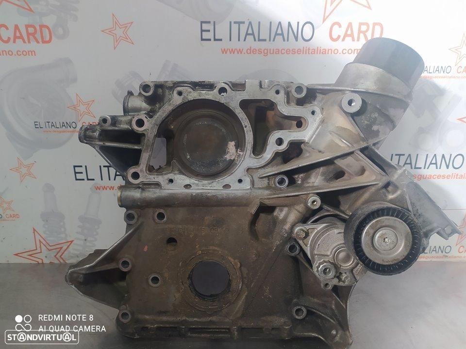 TAMPA DISTRIBUIÇÃO MERCEDES-BENZ VITO FURGÓN 638 - 1