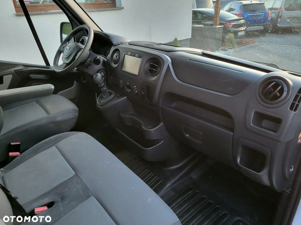 Renault Master - 10