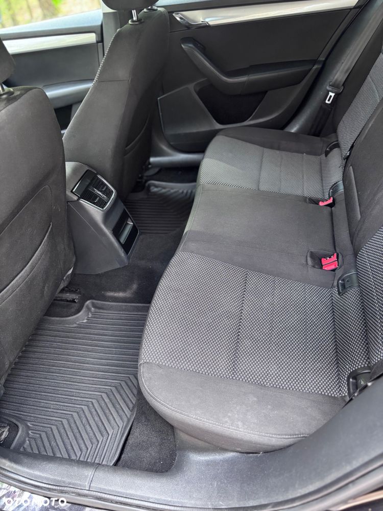Skoda Octavia 2.0 TDI Ambition - 10