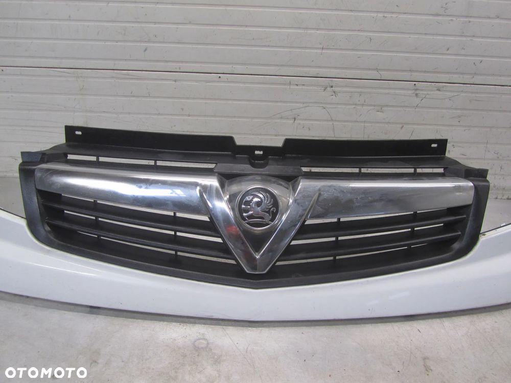 Grill-Atrapa Opel Vivaro 2006- - 4
