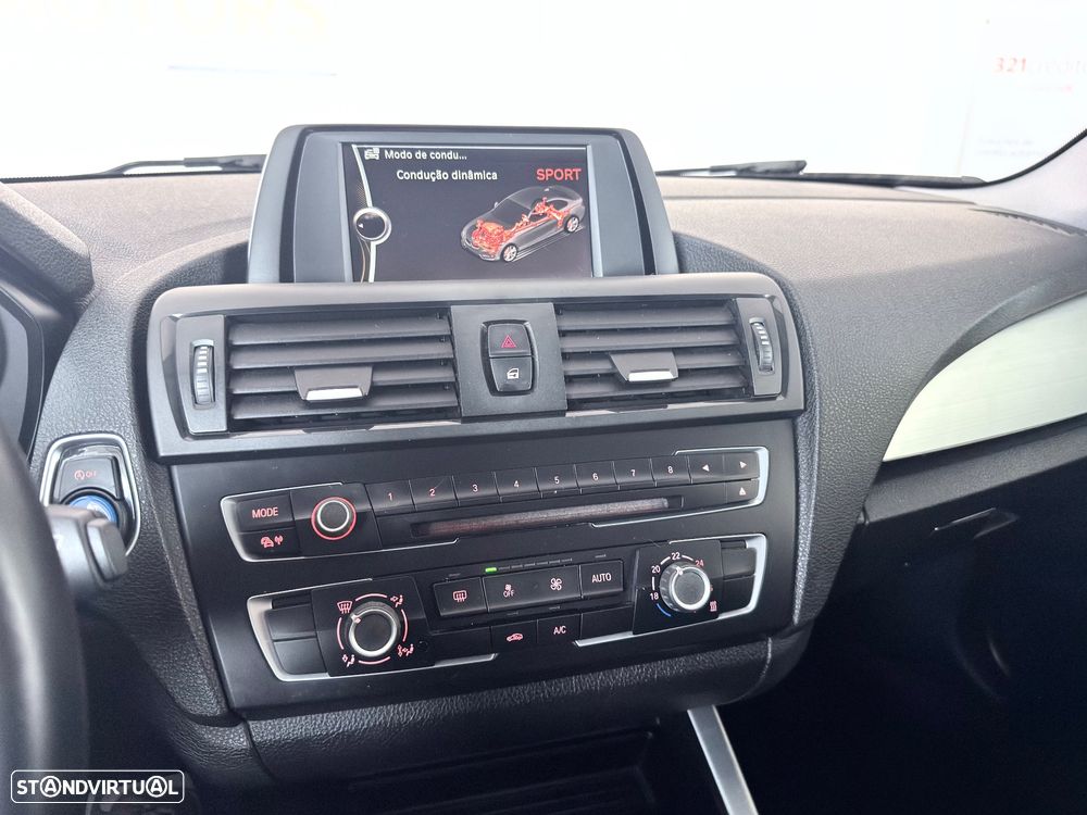 BMW 218 d Coupe Line Sport - 18