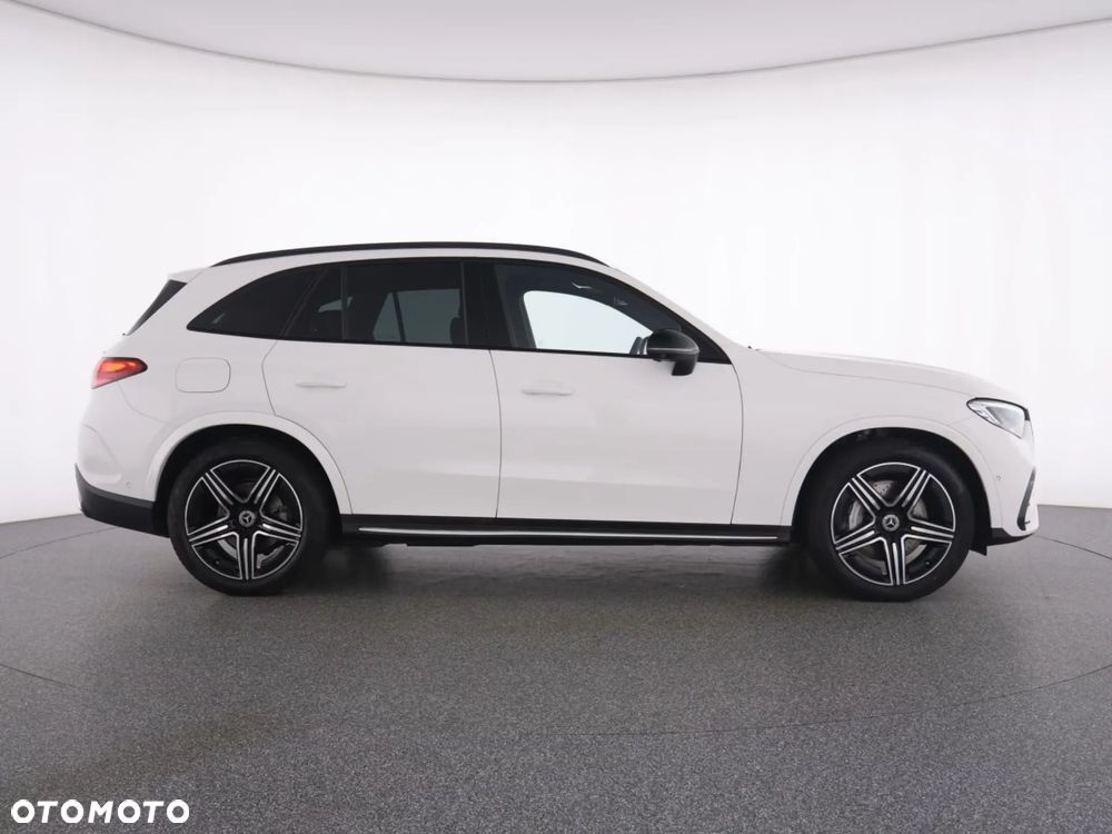 Mercedes-Benz GLC 200 d mHEV 4-Matic AMG Line - 12