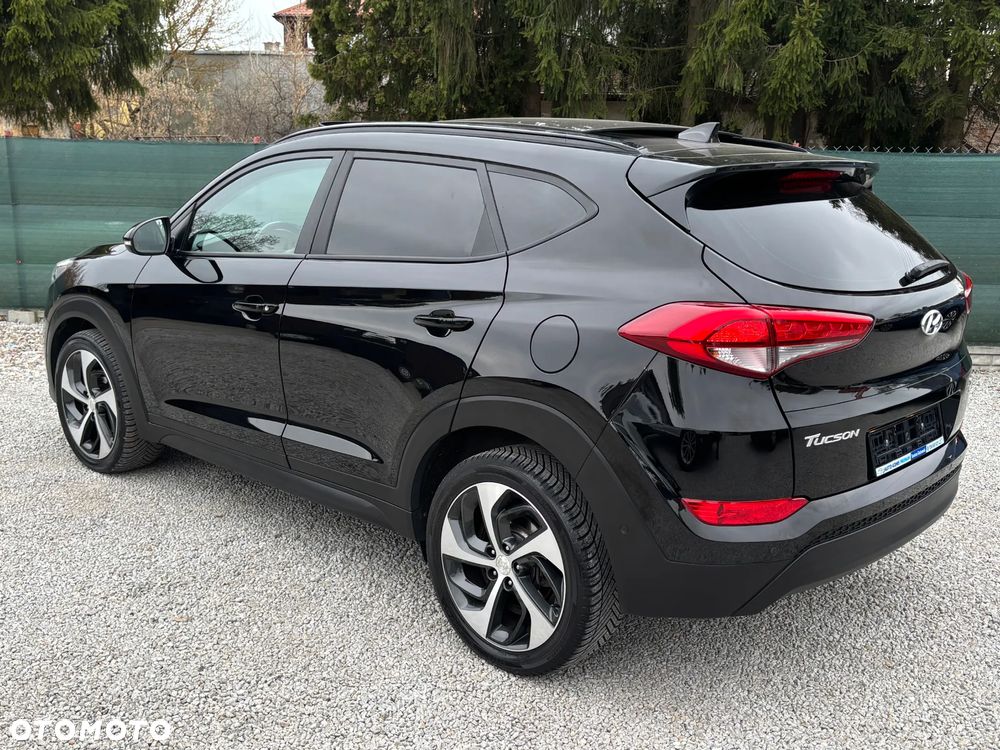 Hyundai Tucson 2.0 CRDi 4WD Automatik 25 Jahre - 2