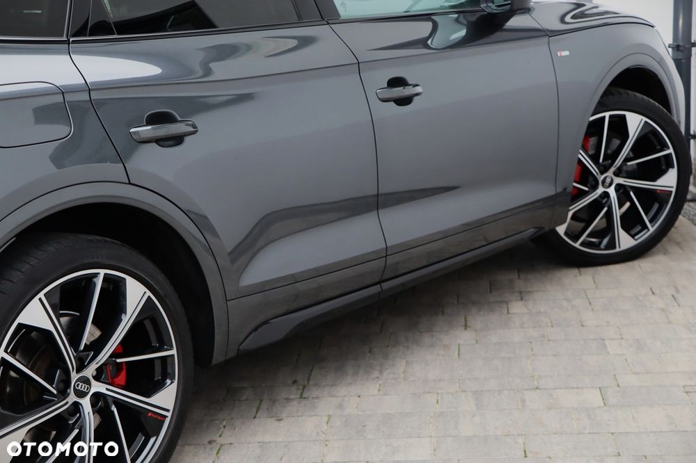 Audi Q5 Sportback - 16