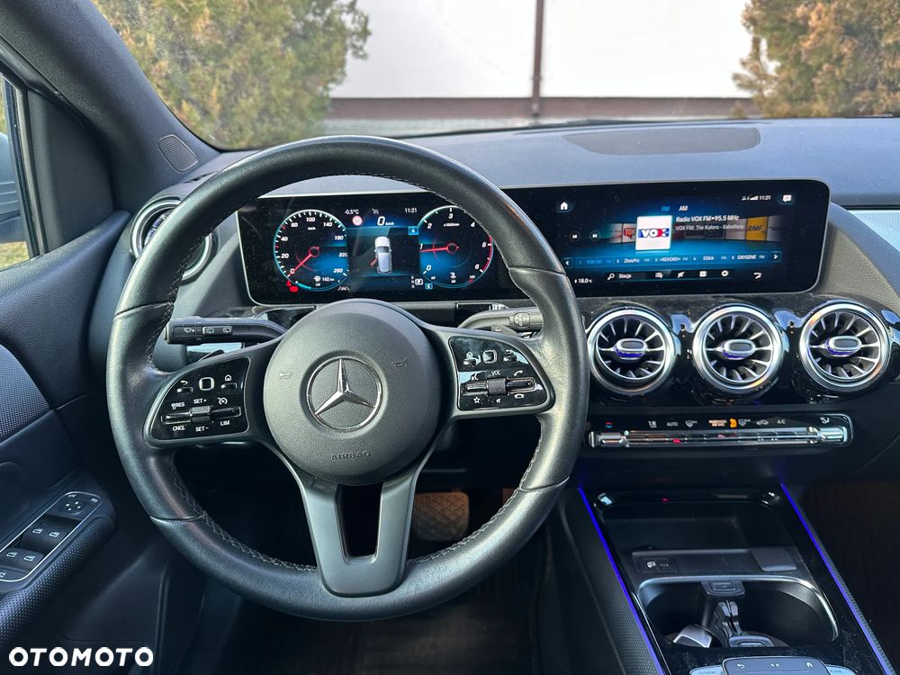 Mercedes-Benz Klasa B 200 d 8G-DCT - 17