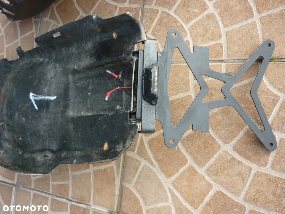 Nadkole wypełnienie Honda Hornet 600 2003-2006 - 9