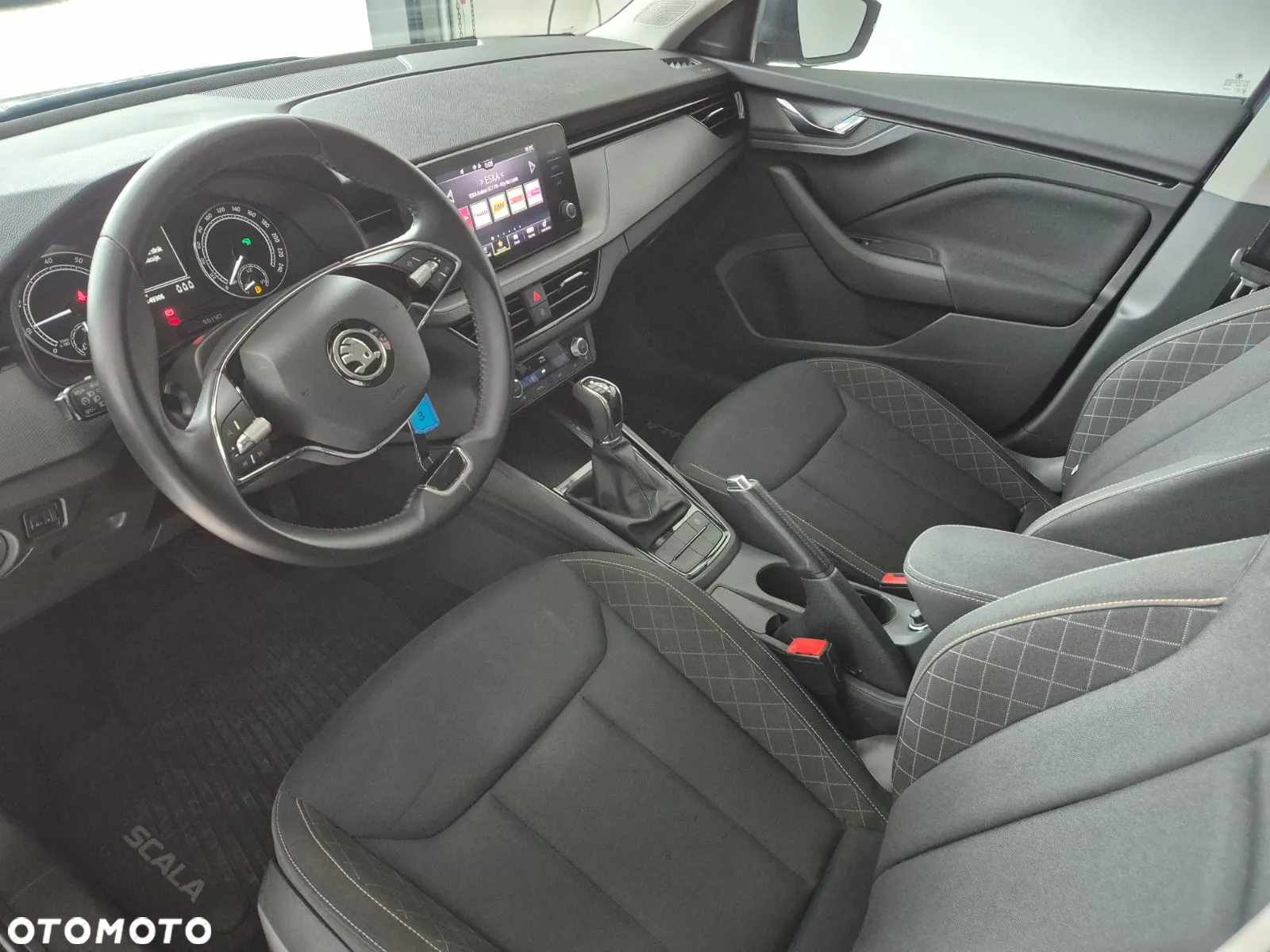 Skoda Scala 1.0 TSI Ambition DSG - 9