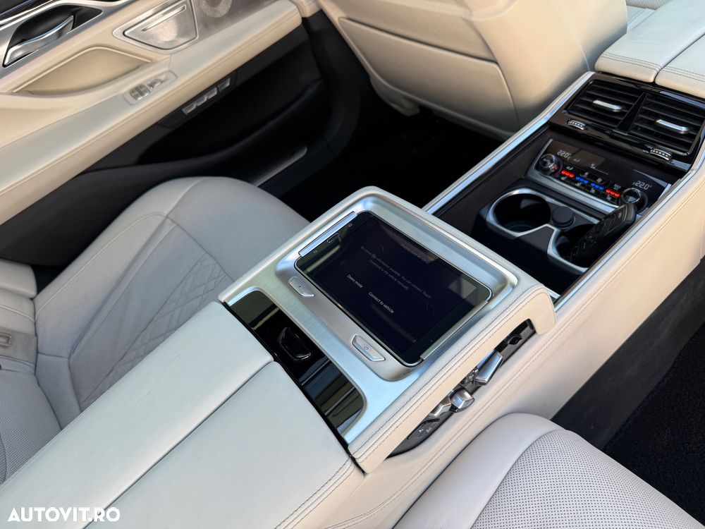 BMW Seria 7 740Ld xDrive - 14