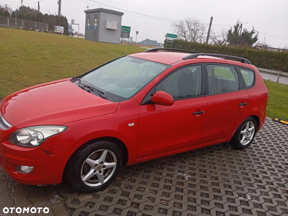 Hyundai i30 i30cw 1.4 Edition Plus - 1