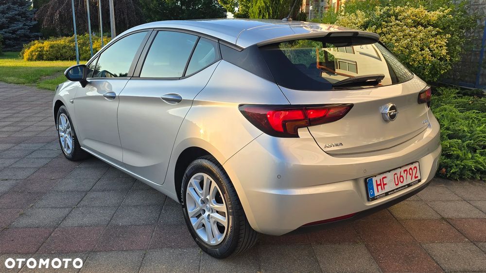 Opel Astra - 4