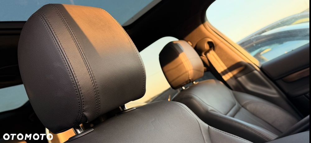 Land Rover Discovery 2.0 Sd4 SkyView Edition - 8