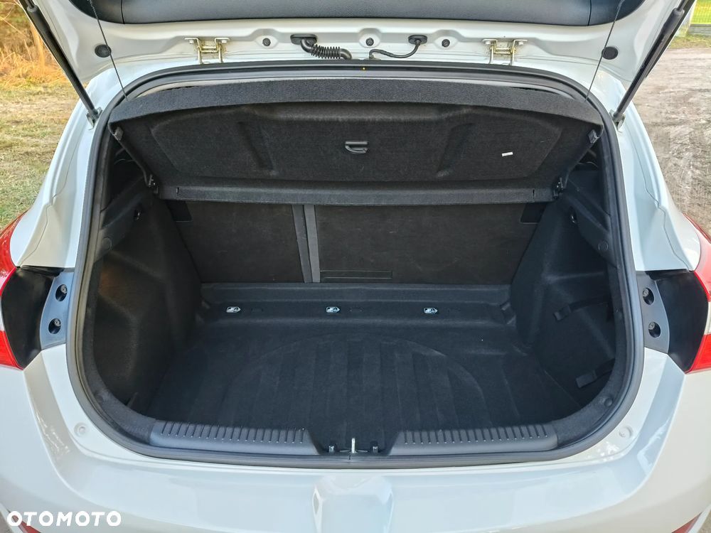 Hyundai i30 1.4 Style - 24