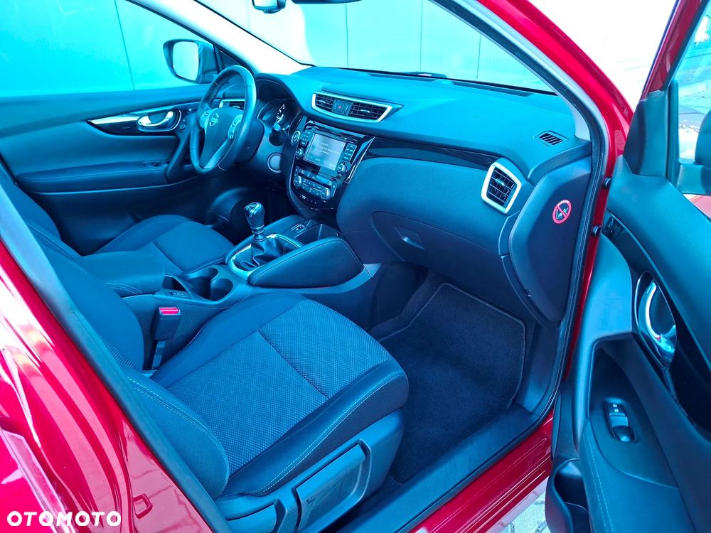 Nissan Qashqai 1.6 DIG-T N-Connecta - 20
