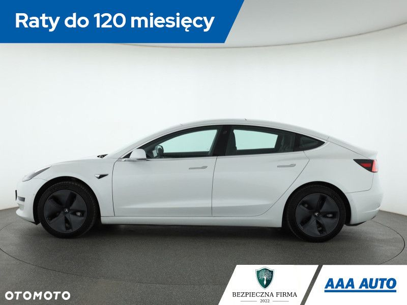 Tesla Model 3 - 3
