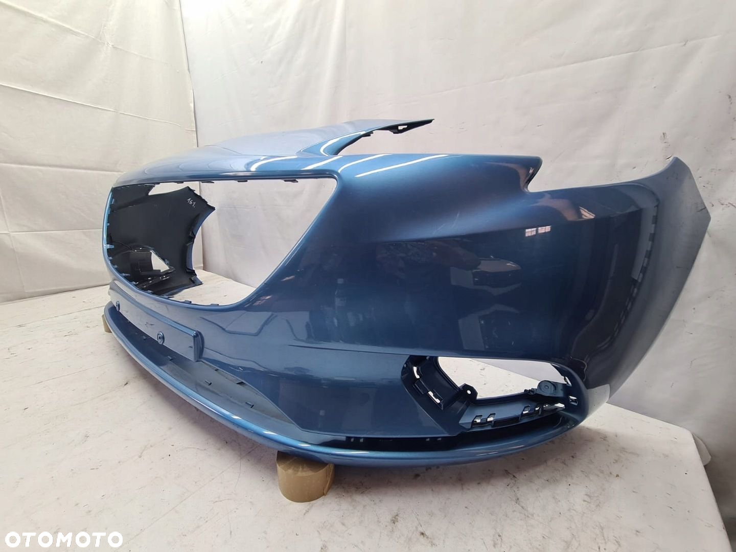ZDERZAK PRZÓD OPEL CORSA E - 3