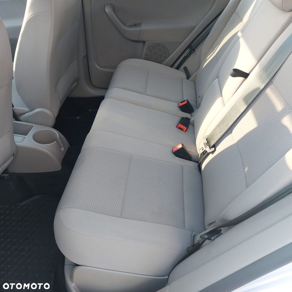 Volkswagen Golf Plus 1.4 Trendline - 26