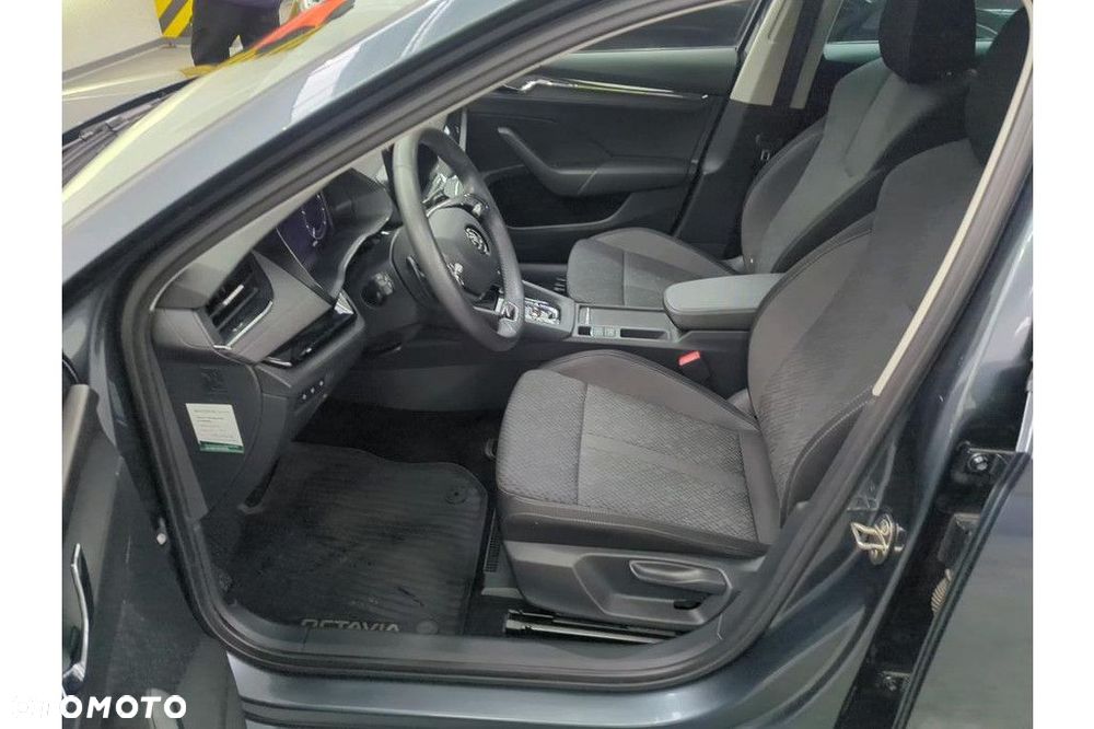 Skoda Octavia - 5