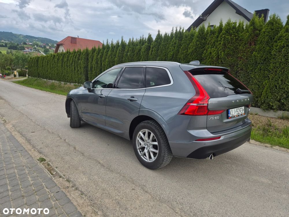 Volvo XC 60 D4 AWD Momentum - 6