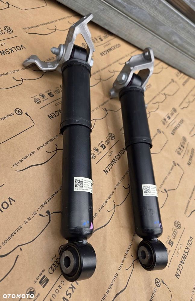 volkswagen multivan t7 amortyzator tylny tył prawy prawa 7t0513029m - 2