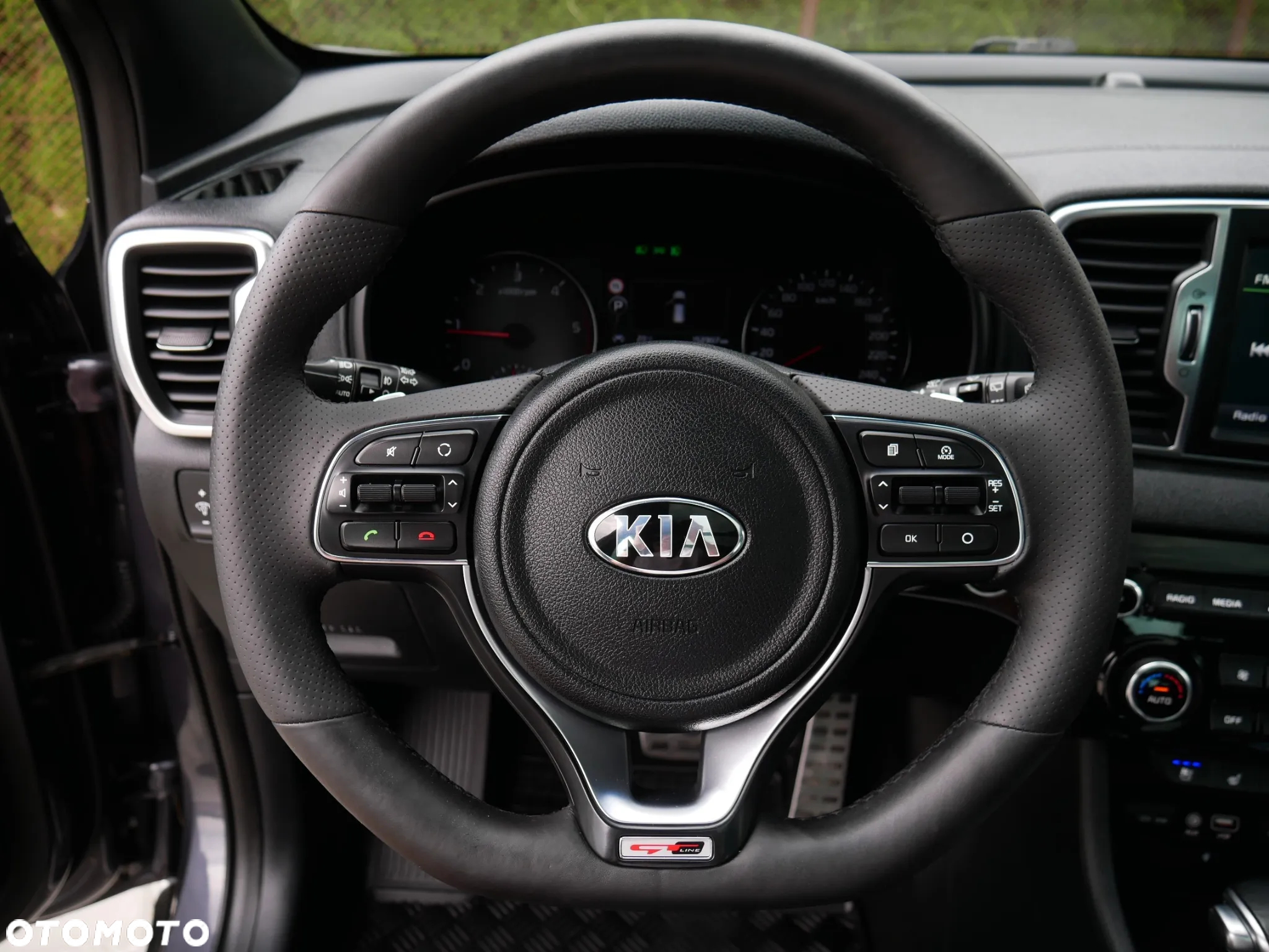 Kia Sportage 2,0 CRDI AWD GT Line - 33