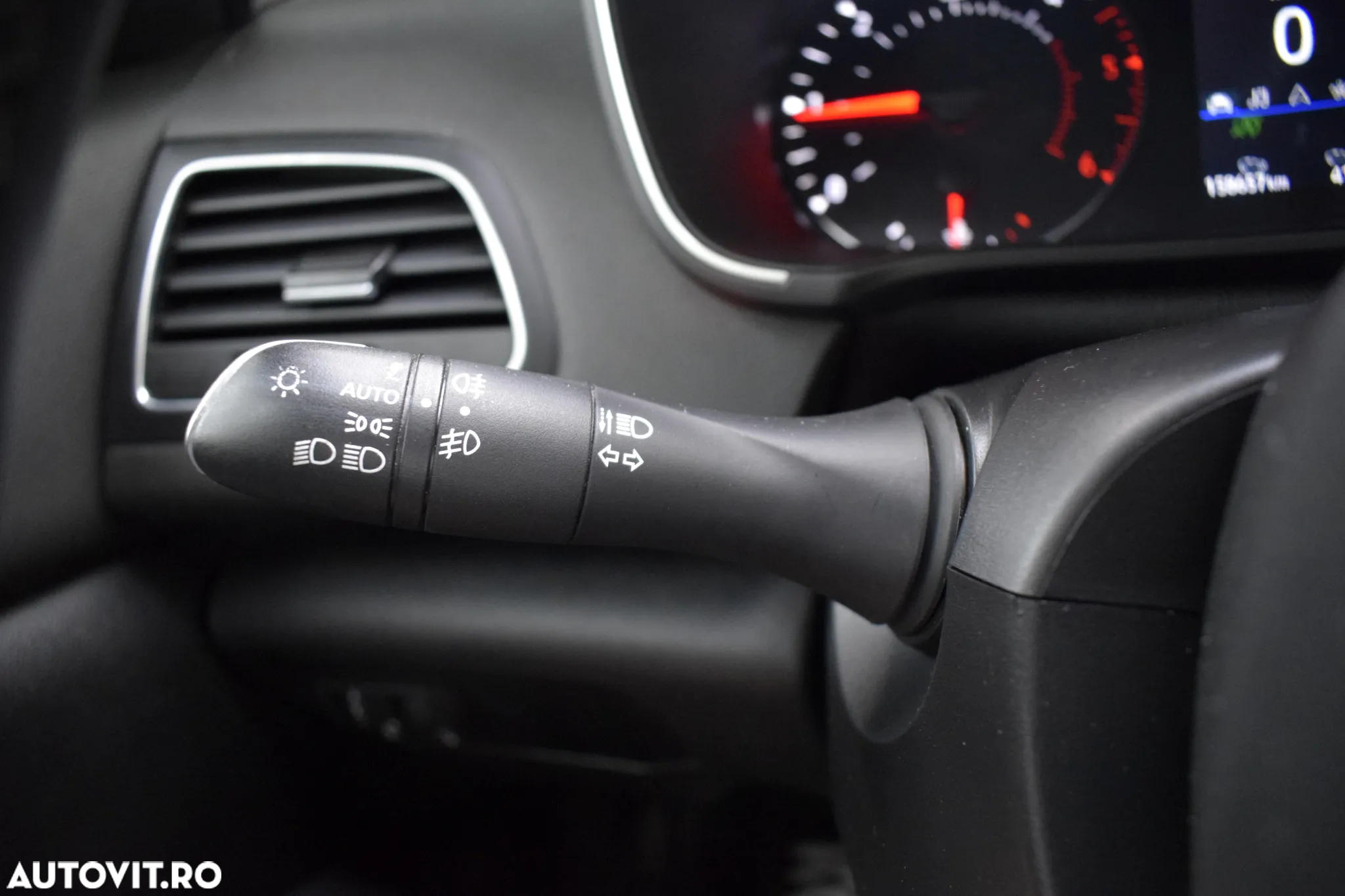 Renault Megane Grandtour BLUE dCi 115 EQUILIBRE - 20