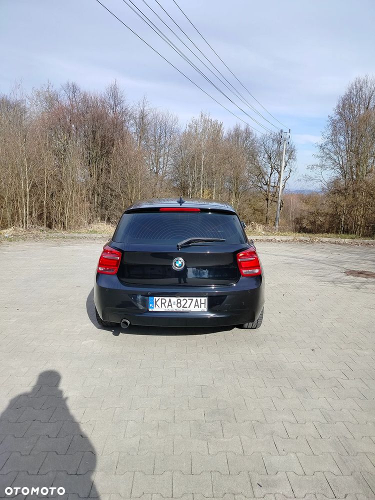 BMW Seria 1 116i - 6