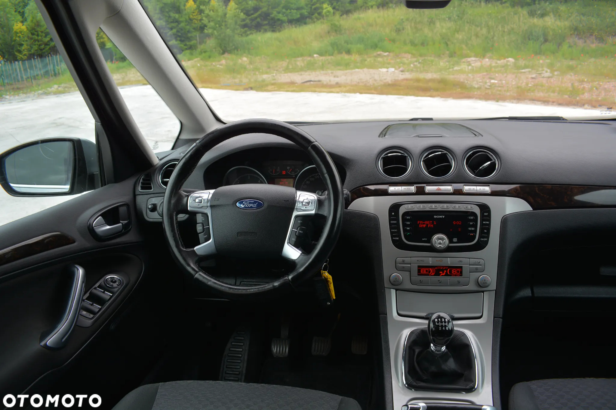 Ford Galaxy - 5