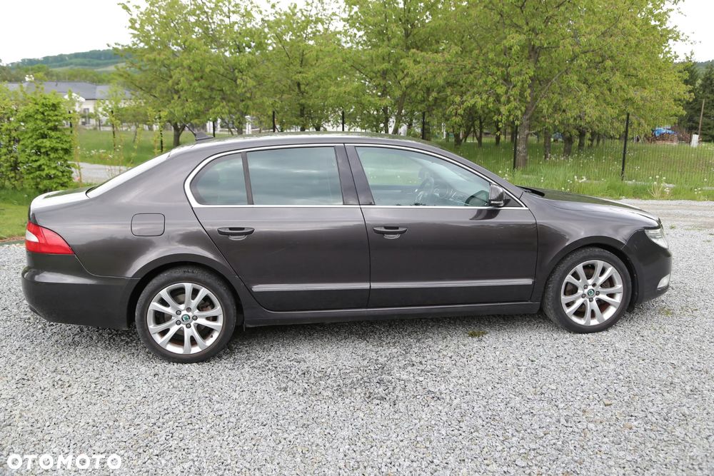Skoda Superb 1.8 TSI Ambition - 12